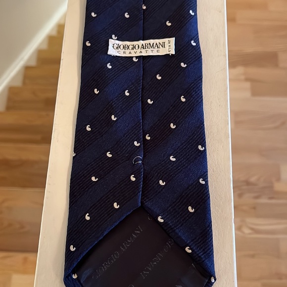Giorgio Armani blue tie - Picture 2 of 2